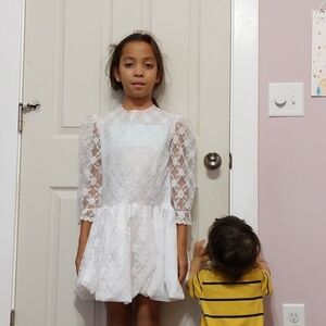 Vintage Ruffles White Lace Short Fluffy Dress Girls Size 8